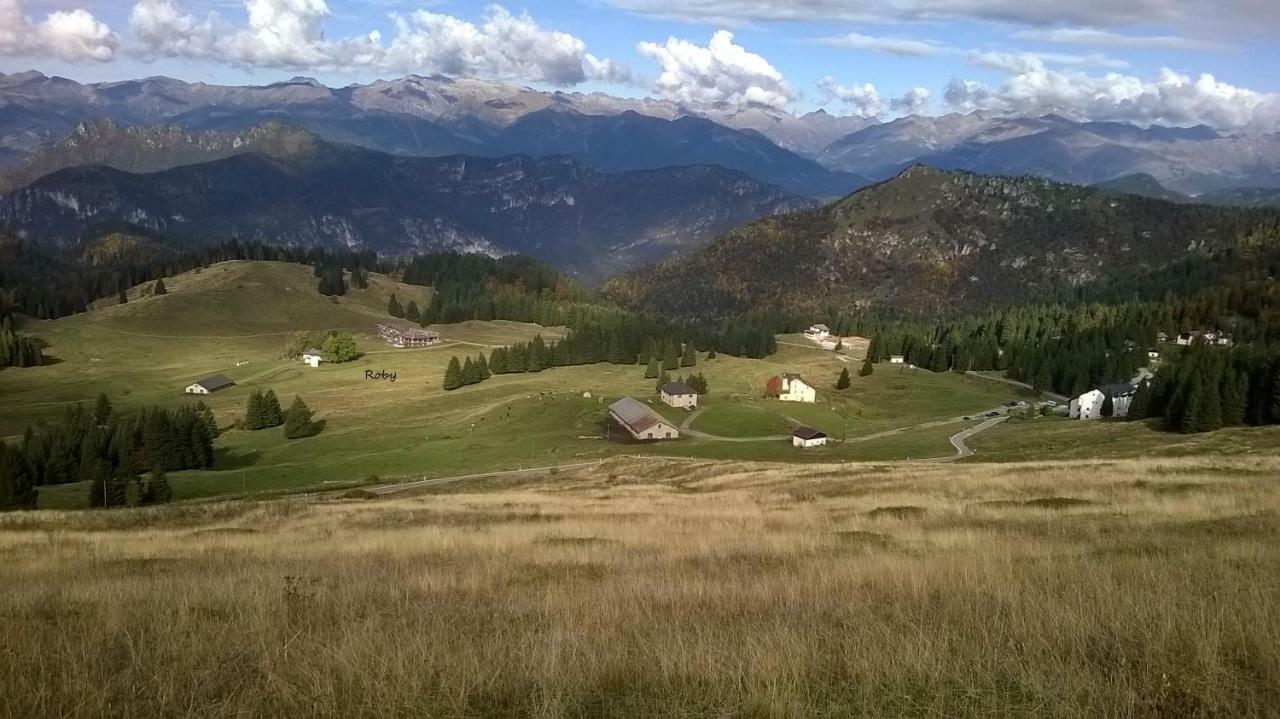 B&B Ai Pini Tiarno di Sopra Kültér fotó